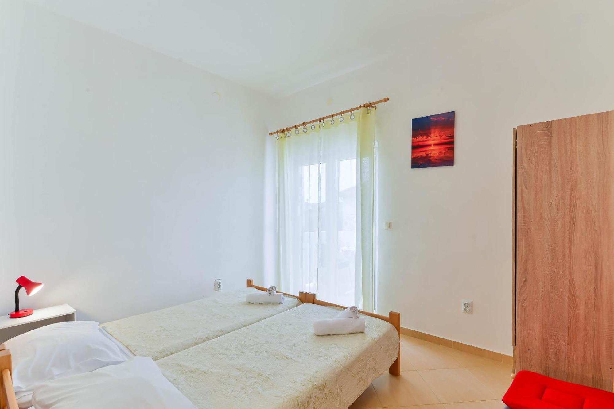 Apartments Lavanda Турань Экстерьер фото