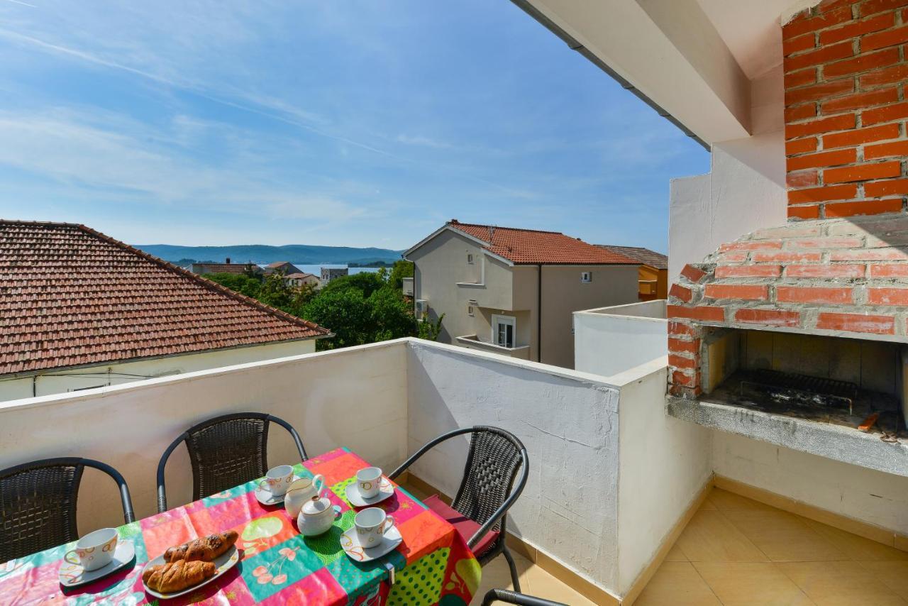 Apartments Lavanda Турань Экстерьер фото