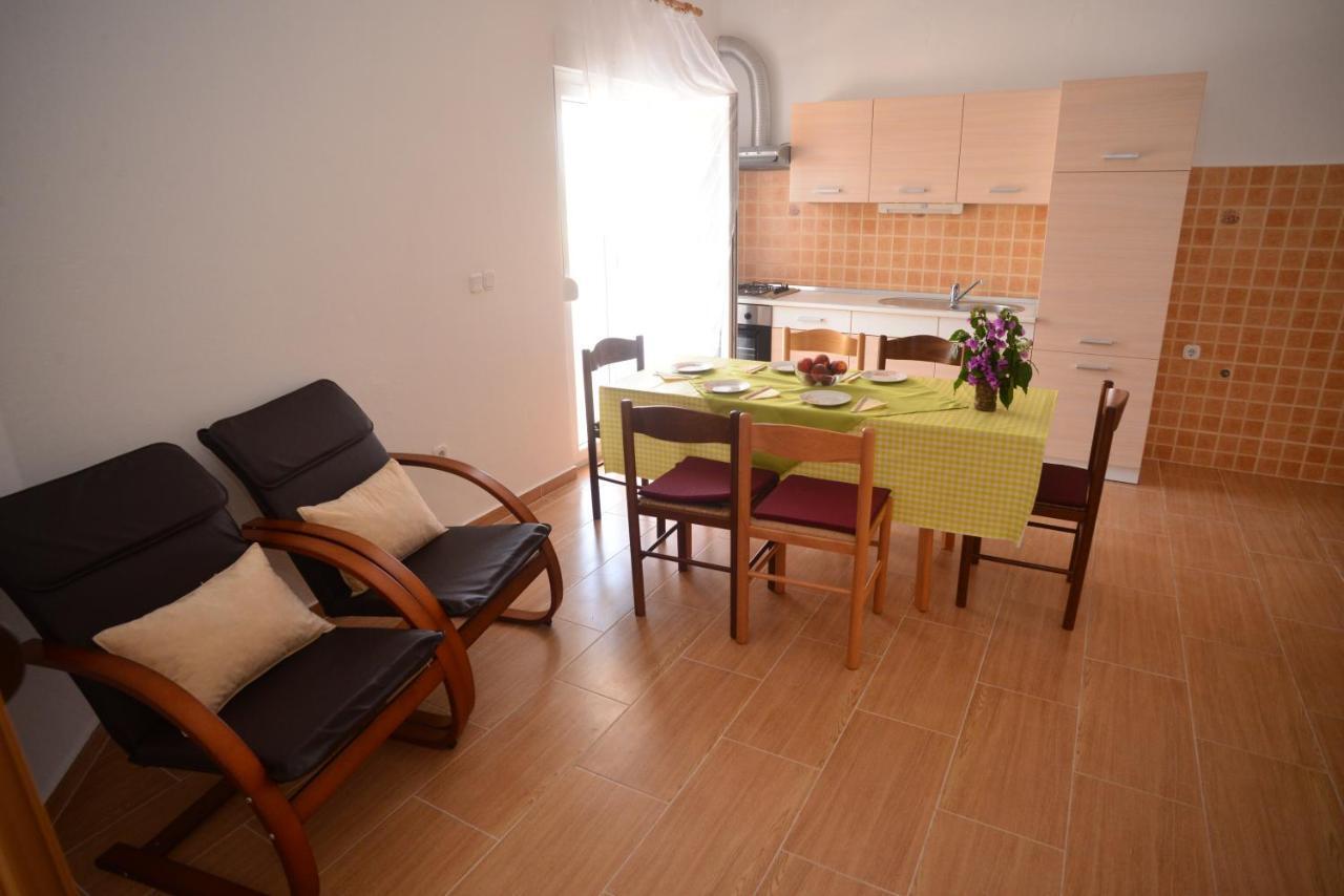 Apartments Lavanda Турань Экстерьер фото